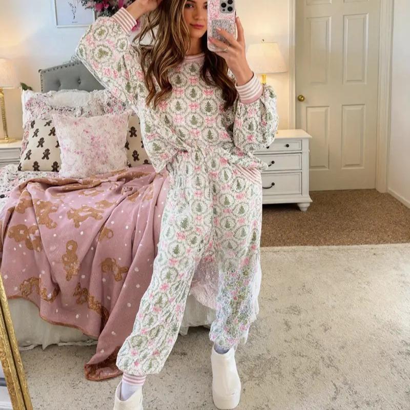 AUBREY™ - Ensemble Loungewear Confortable à Imprimé Nœuds de Noël