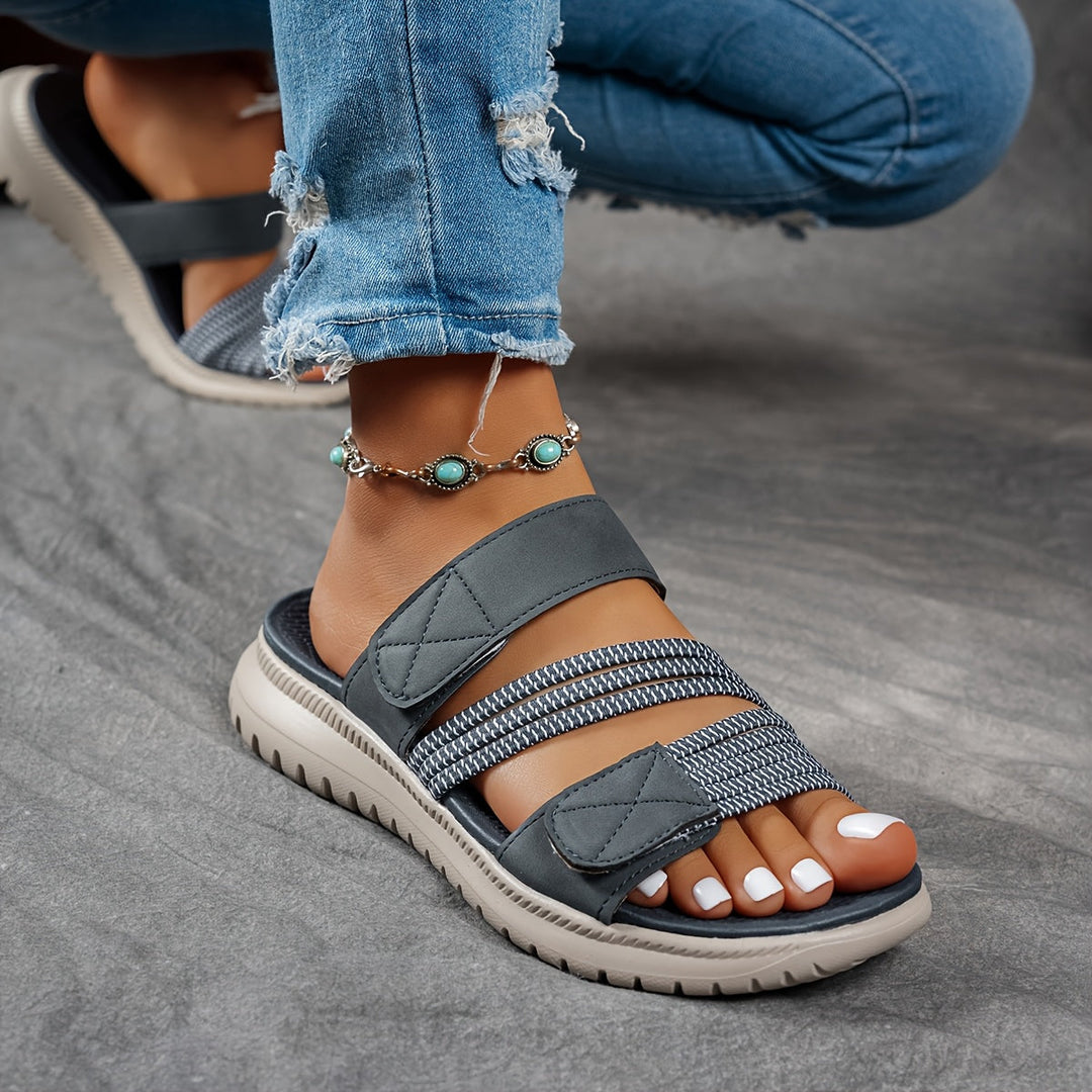 Cleo - Sporty Platform Sandal for Ultimate Comfort
