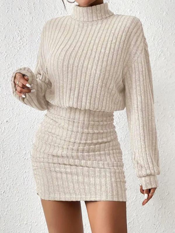AITANA™ - Robe côtelée à col roulé et épaules tombantes pour l'automne et l'hiver