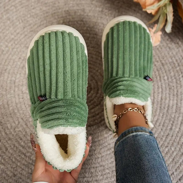 LYSSA™ - Chaussons Douillets