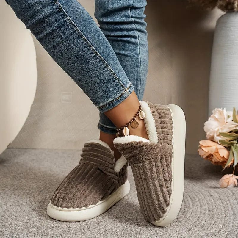 LYSSA™ - Chaussons Douillets