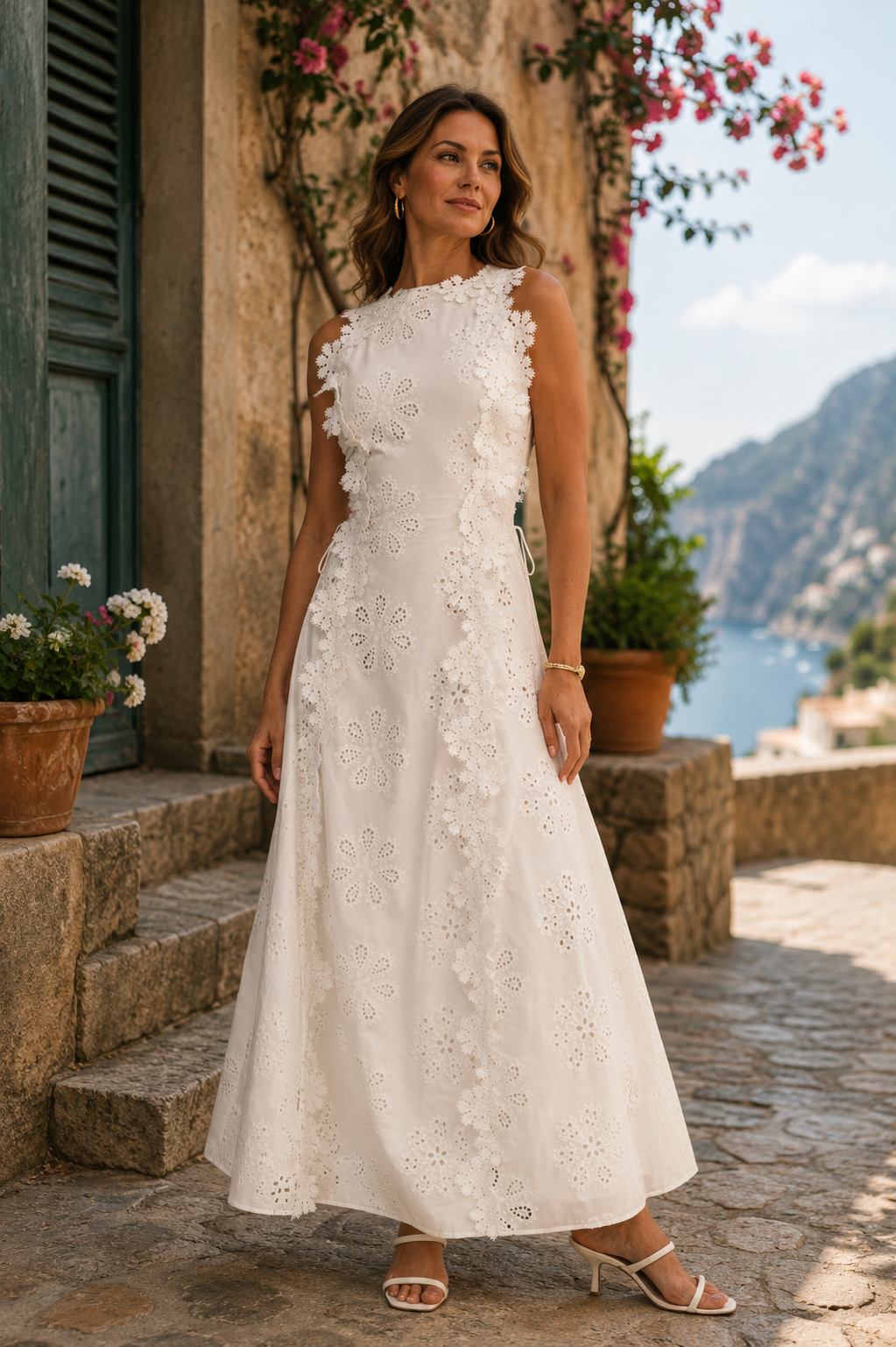 Della | Chic Embroidered Maxi Gown