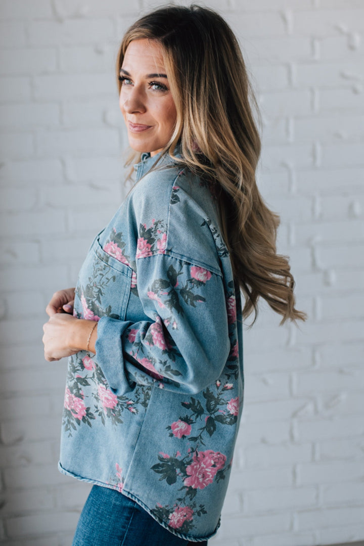 Romarin | Blouse en jean à motif floral