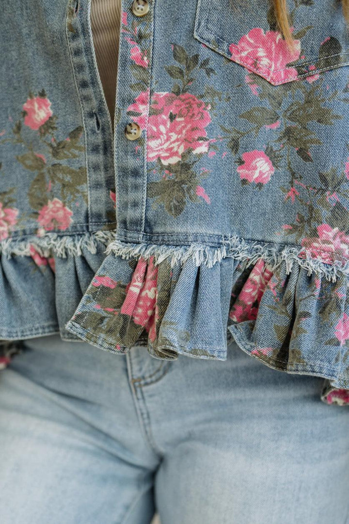 Hazel | Veste en jean à volants et motifs floraux