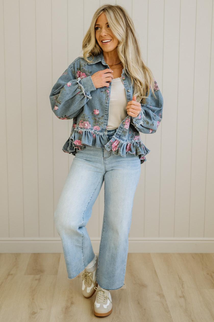 Hazel | Veste en jean à volants et motifs floraux
