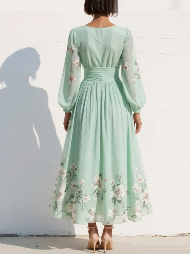 Cisella | Light Green Floral Midi Dress" can be rewritten as "Cisella | Midi Dress in Light Green with Floral Print.