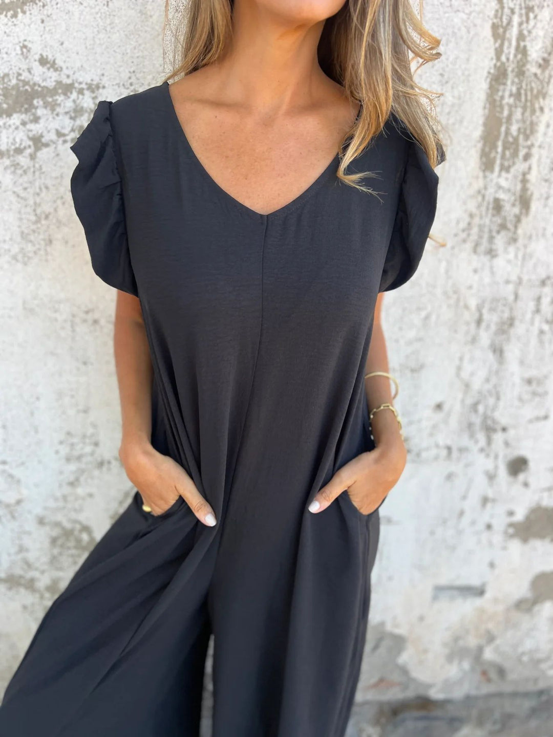 CASSANDRA™ - Combinaison tendance à col en V
