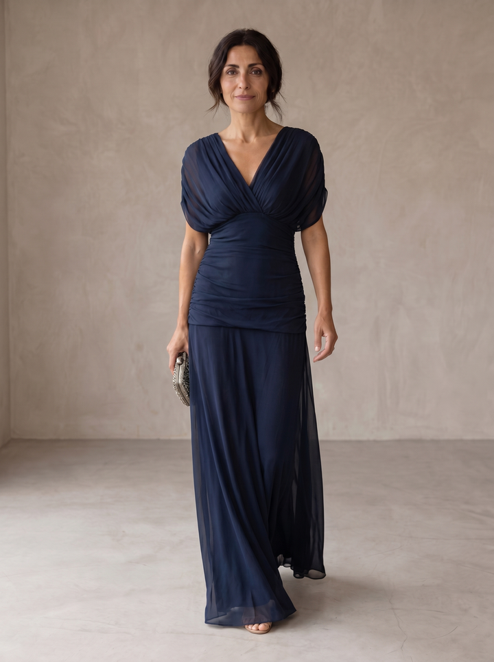 Avery | Chic Blue Dress