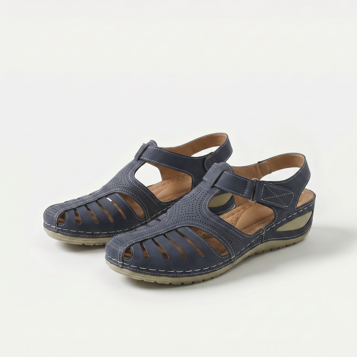 Leni – Cozy Sandals with Subtle Lift