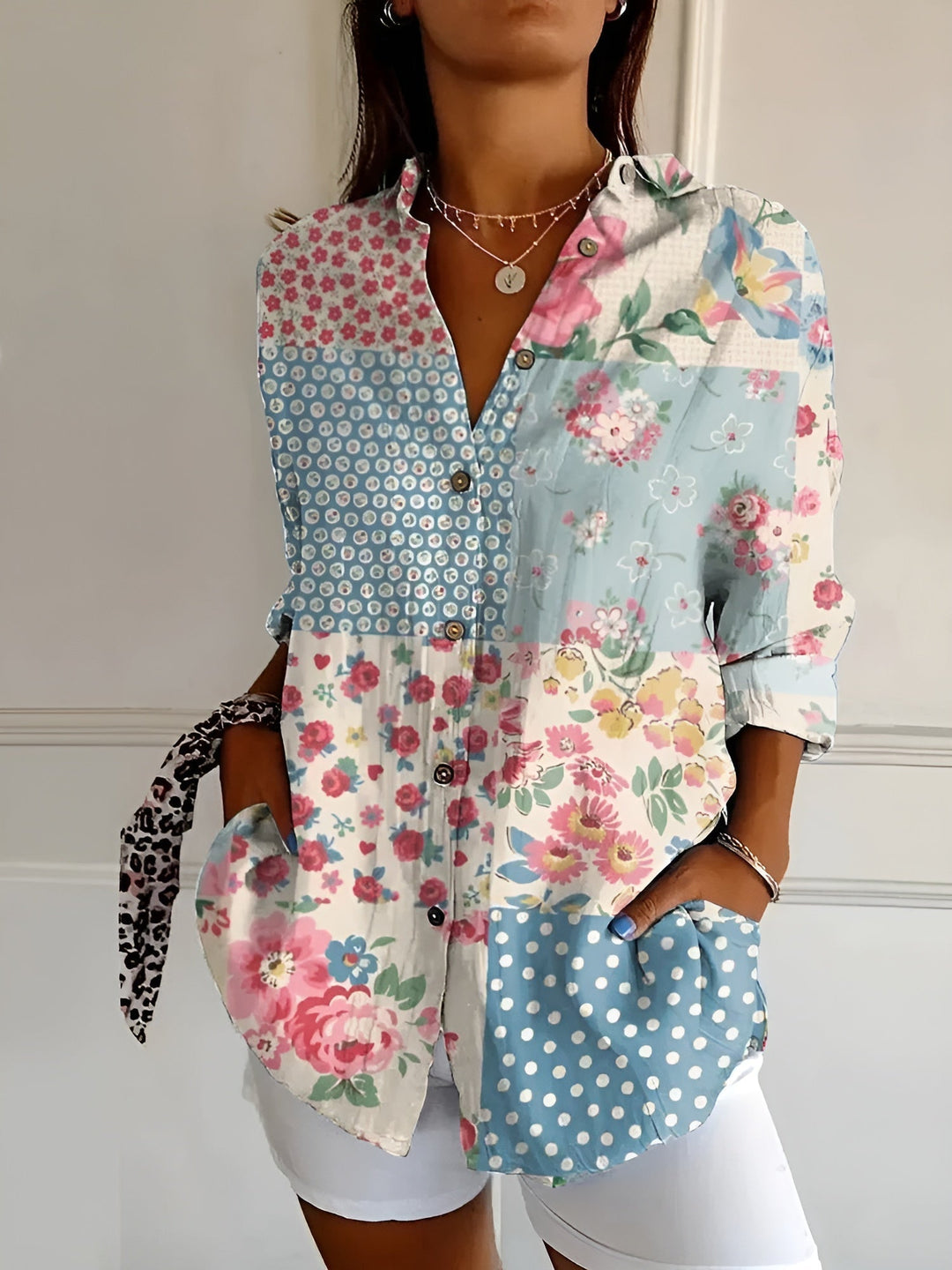 MELODIE™ – Chemise Boutonnée Fleurie et Élégante